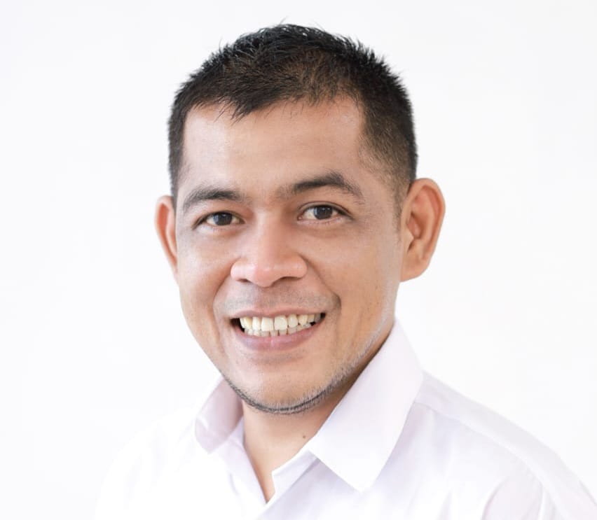M. Fajar Rillah Vesky, wartawan dan penulis buku